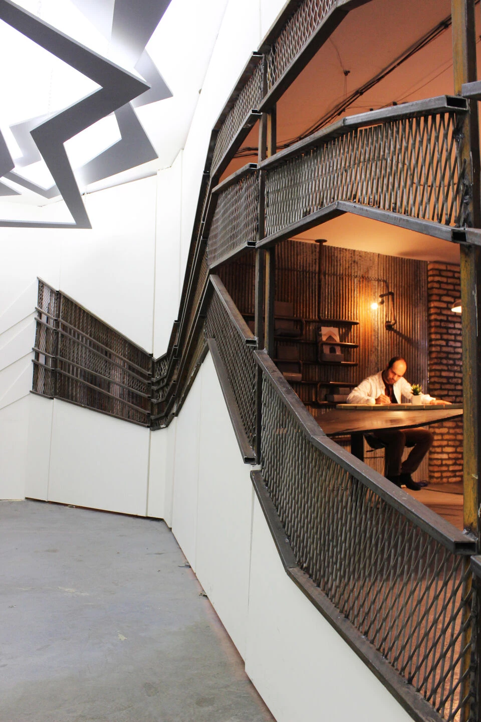 伊朗德黑兰“战斗”办公室设计-12