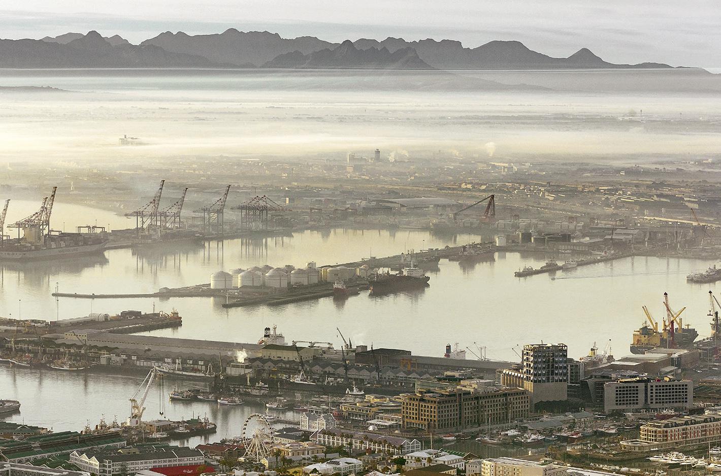 南非开普敦 Zeitz MOCAA 艺术博物馆 | 混凝土谷仓的华丽变身-12