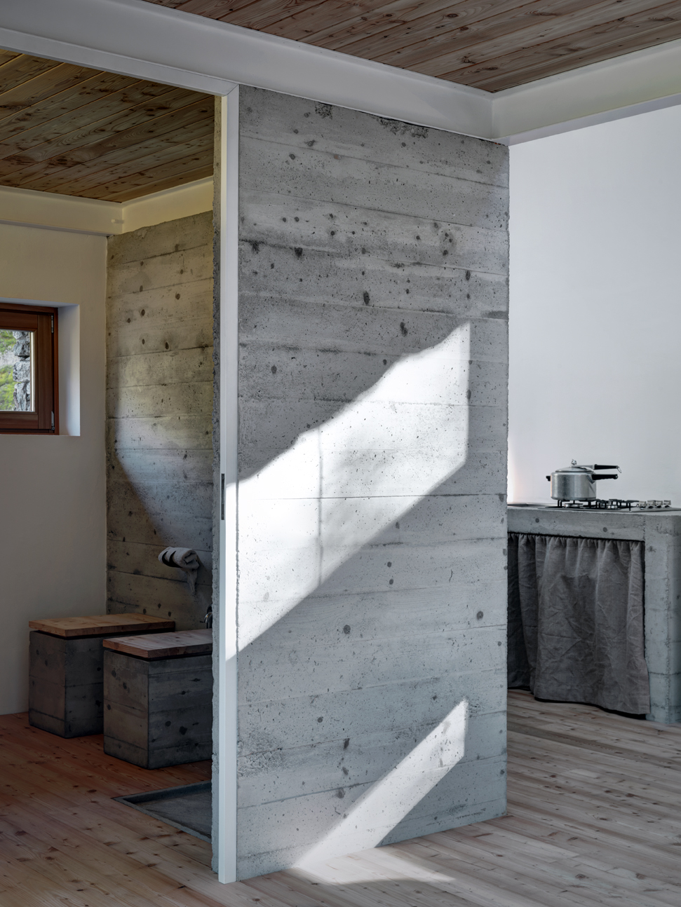 山地住宅“Casa VI”融入自然，现代与传统结合-32