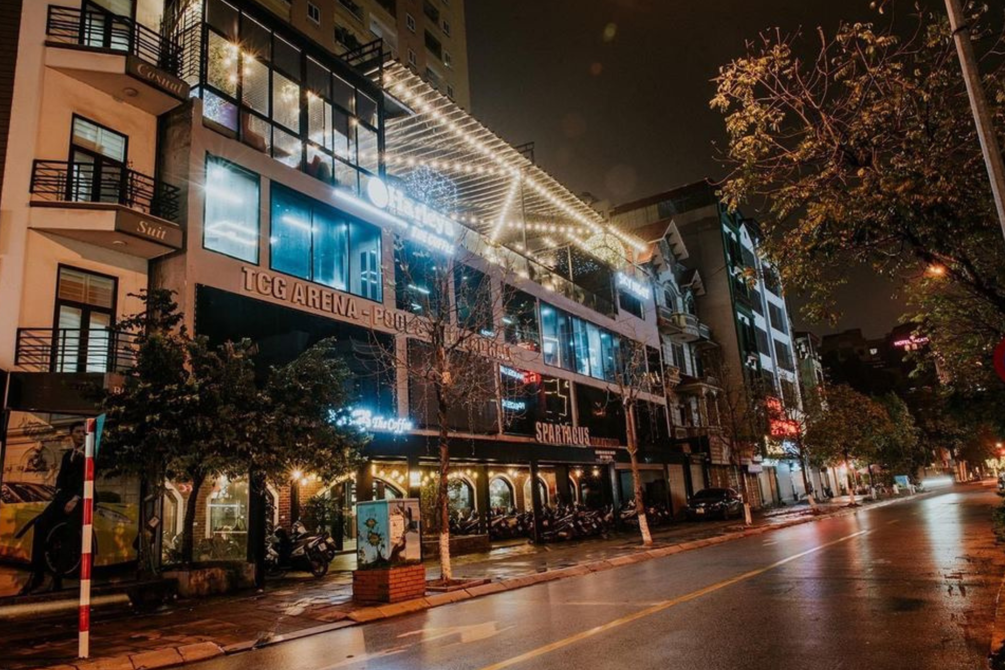 Review công trình Harleys Coffee - mô hình cafe trên mái-9