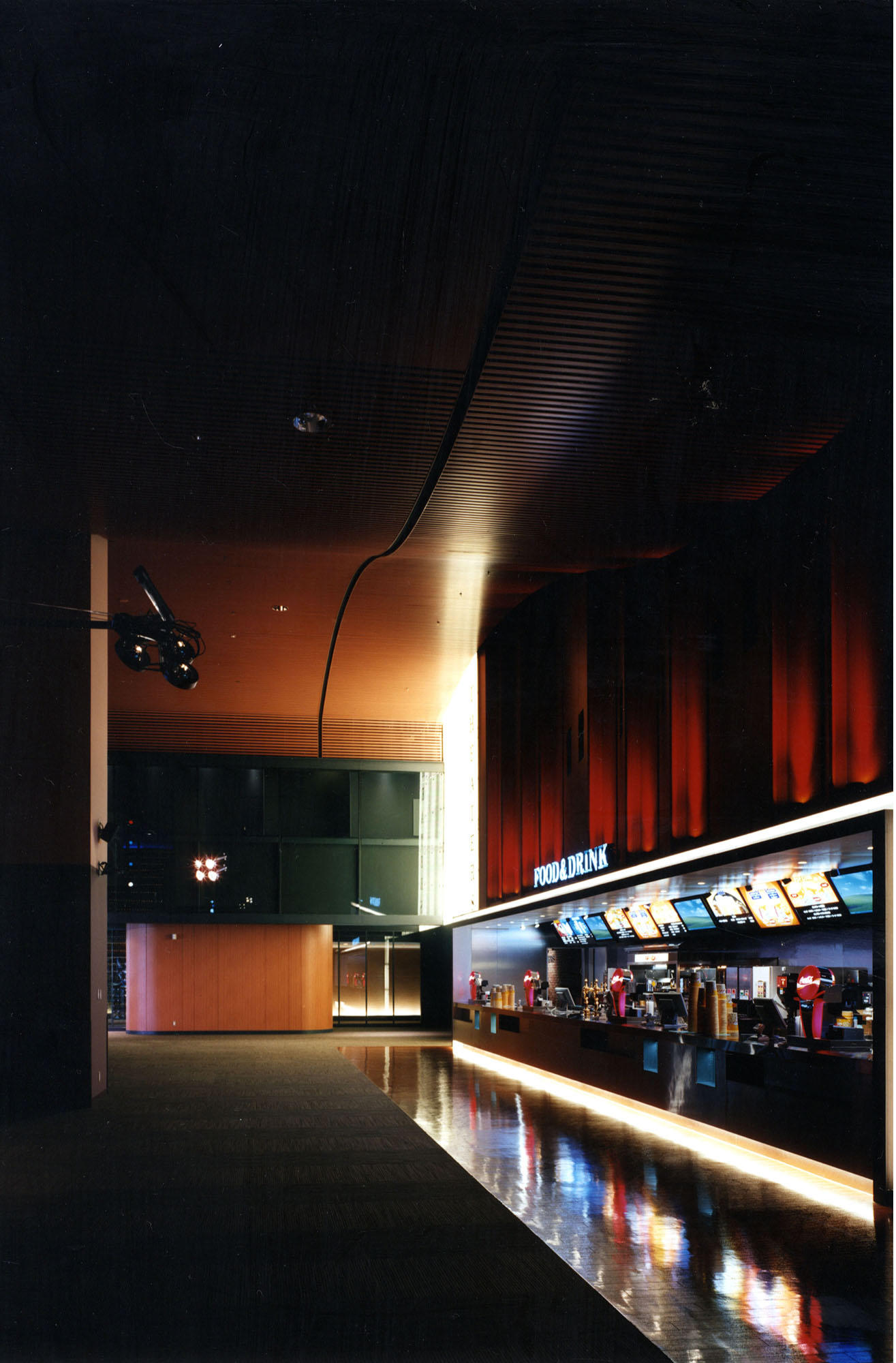 鹿児島ミッテ10シネマ｜FIELD FOUR DESIGN OFFICE-5