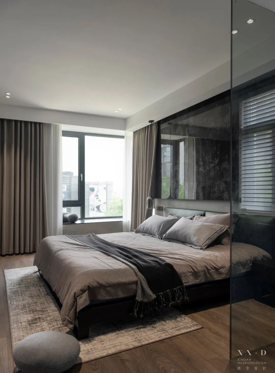 苏州玲珑湾 190 平私宅设计,金属元素与色彩点缀的个性空间-70