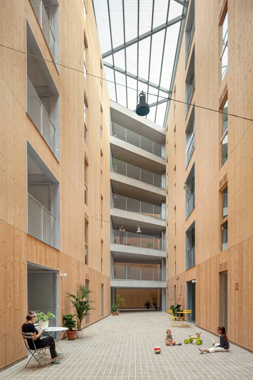 巴塞罗那社会住房丨西班牙巴塞罗那-11