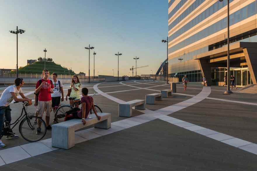 Piazza Gino Valle广场及Portello区域改造丨意大利米兰丨Valle Architetti Associati等-49