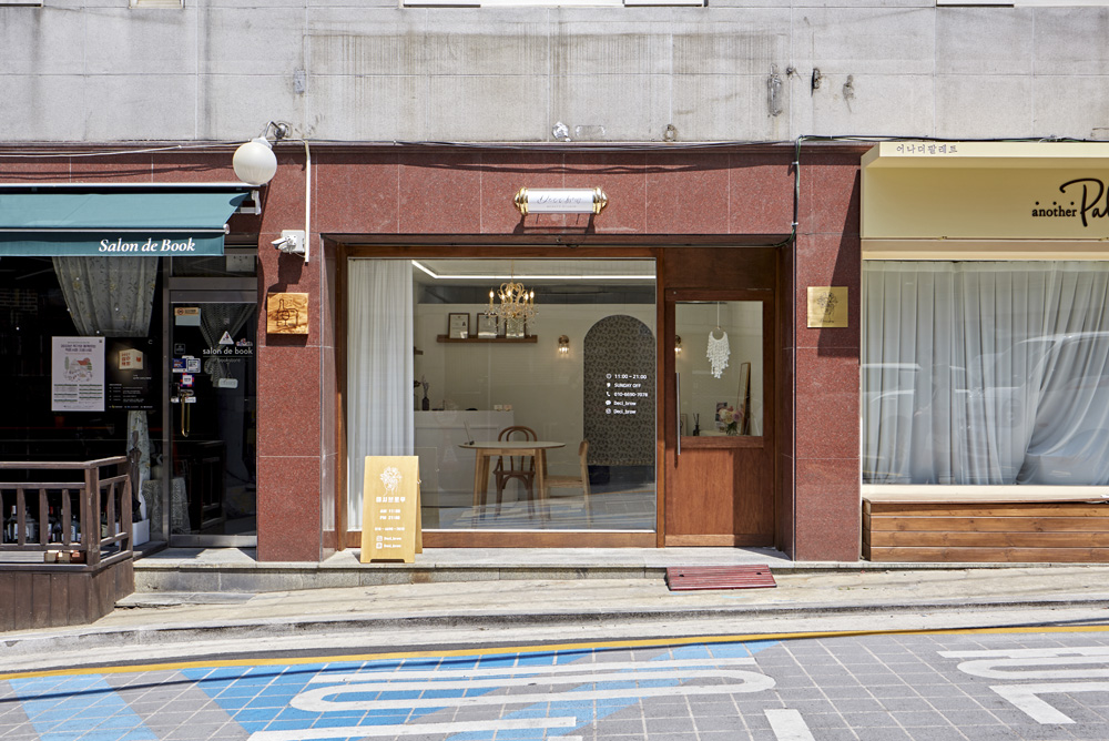 白色简约，10 平米室内设计的魅力-2