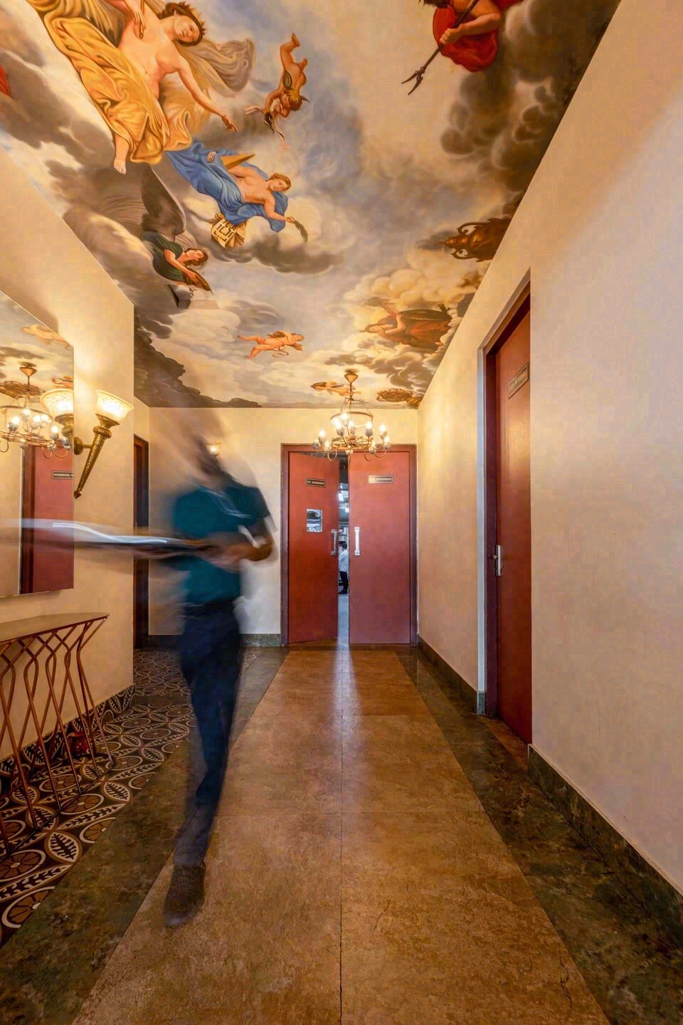 蜡烛啤酒屋丨印度班加罗尔丨Bare Wall Studio-19