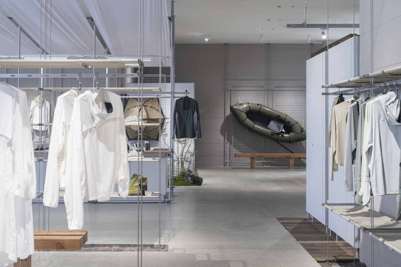 蕉下深圳大运天地轻量化户外体验店丨中国深圳丨Link Architects上海直地建筑设计工作室-53