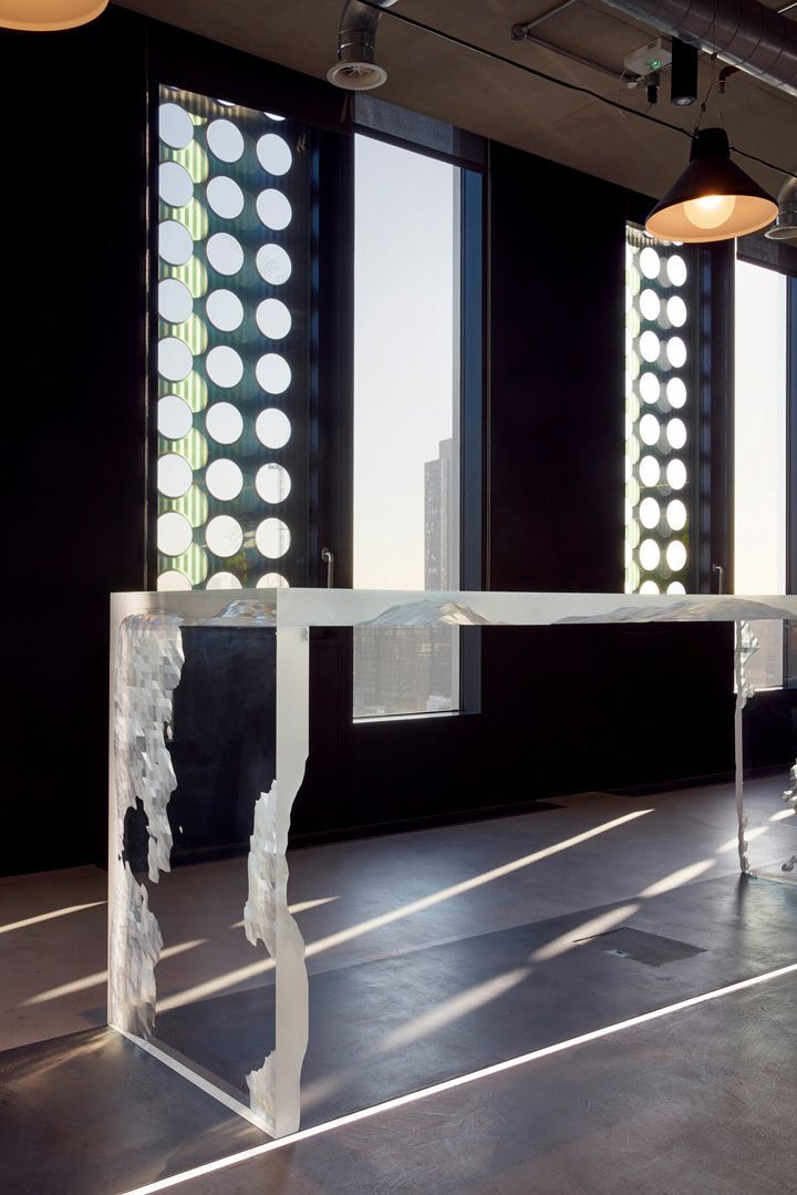 伦敦 Adobe 新办公室,工业风中展现创意活力-23