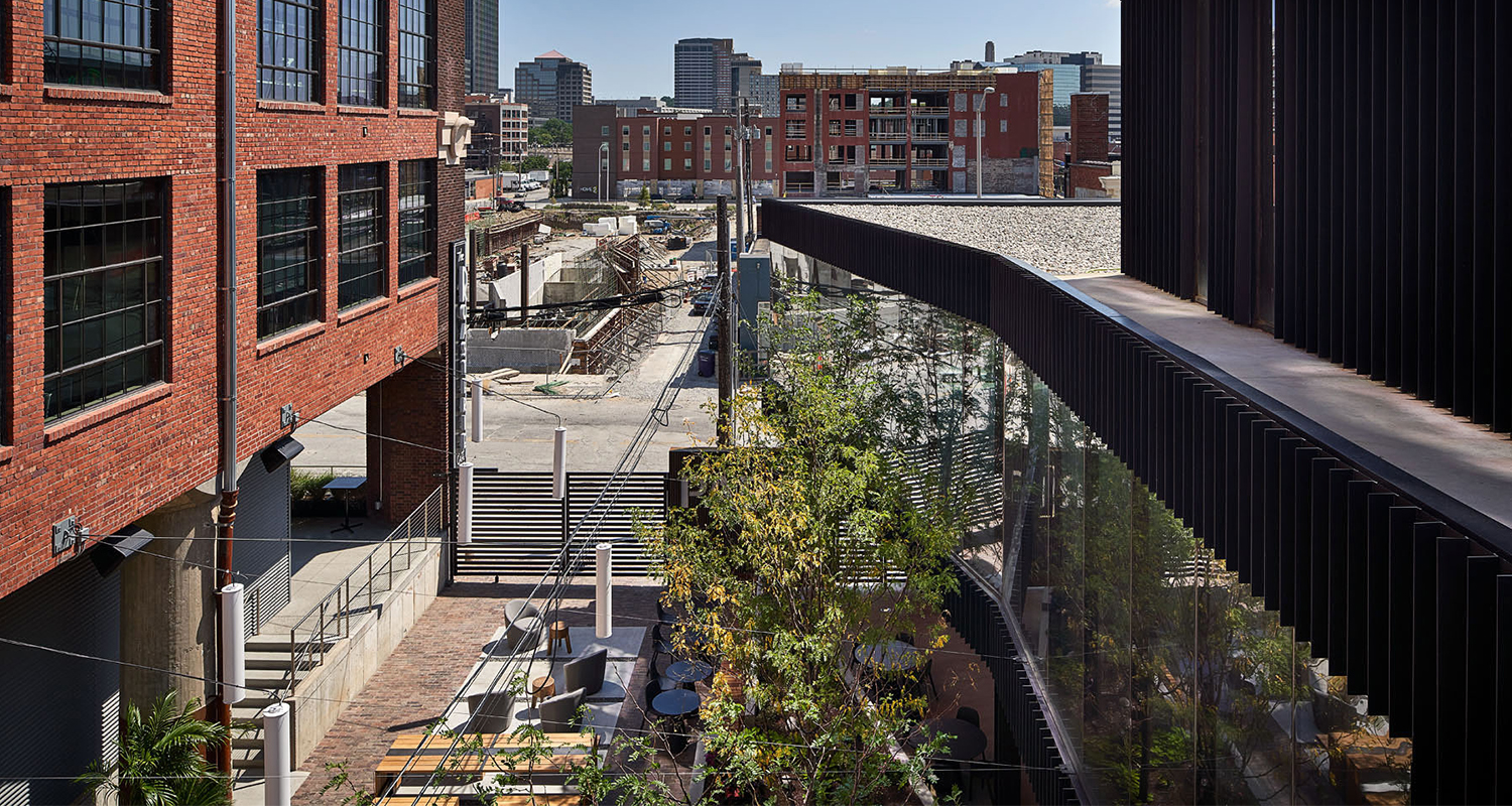 激活城市活力的 19th + Main 建筑-16