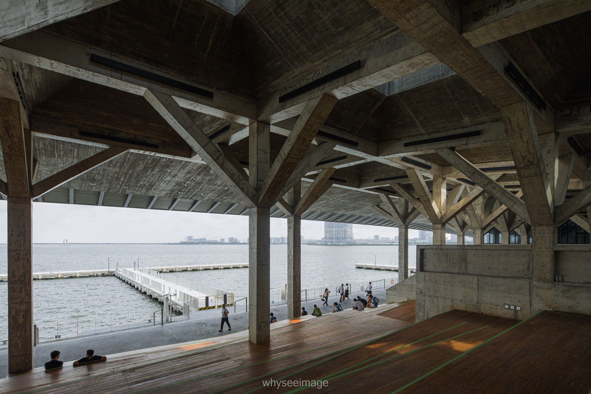 滴水湖一号码头丨中国上海丨梓耘斋建筑(童明工作室)-12