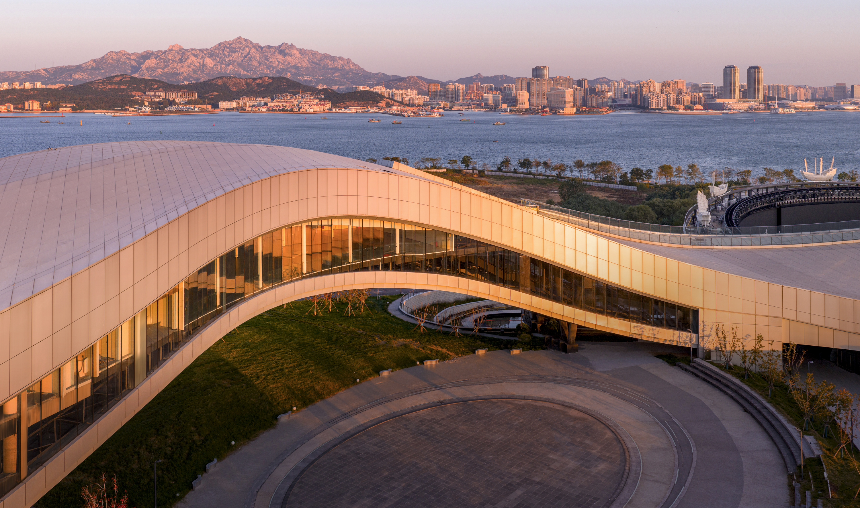 青岛唐岛湾文化艺术中心丨中国青岛丨上海圆直建筑设计事务所有限公司-20