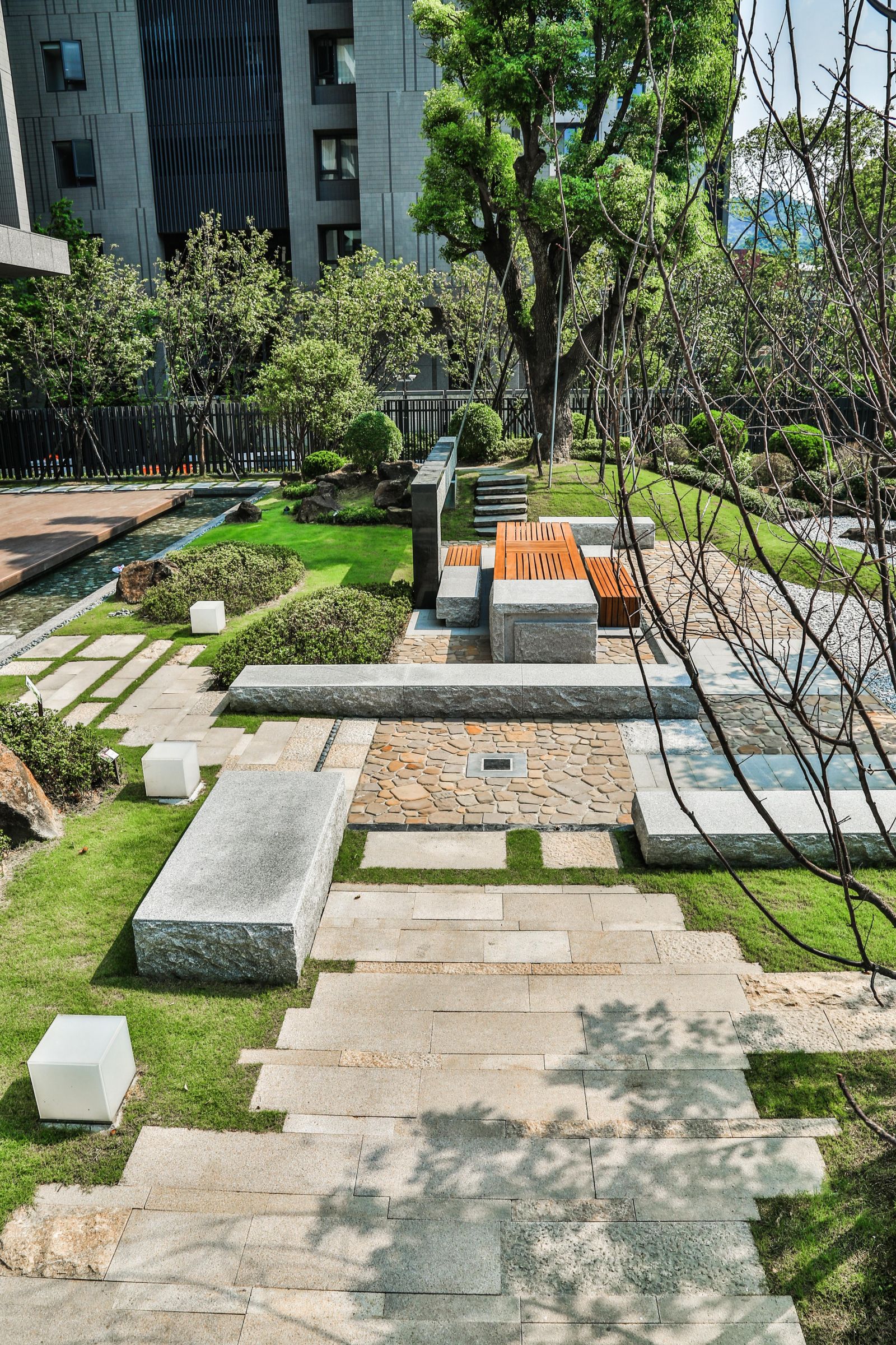 柏悅府中庭住宅景观设计丨中国基隆丨萧家福建築師事務所,玫格聯合建築師事務所-10