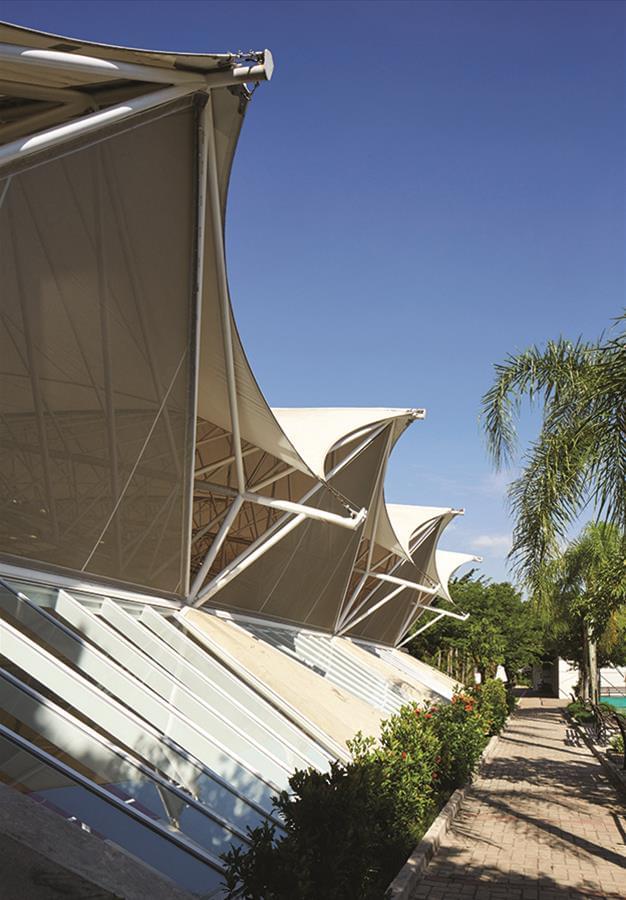 巴西 Clube Alto dos Pinheiros 运动馆 · 经济,可持续的设计杰作-6