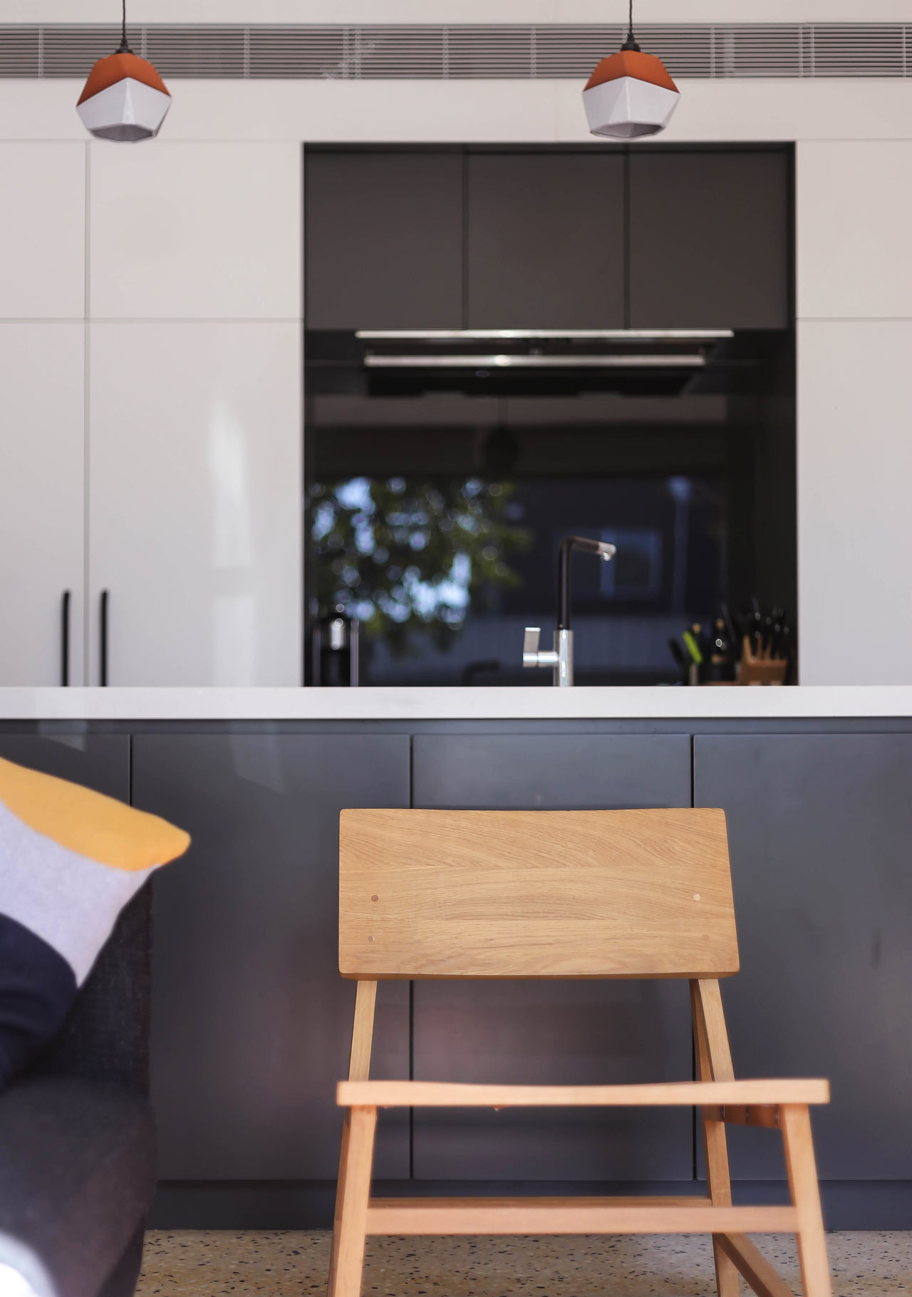 墨尔本维多利亚式住宅翻新融入天然蓝宝石结构-10