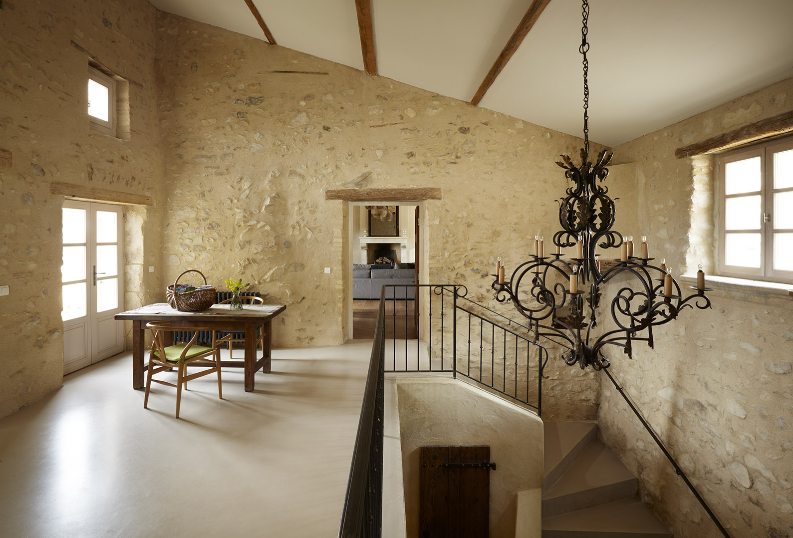 法国南部旧丝绸农场-5