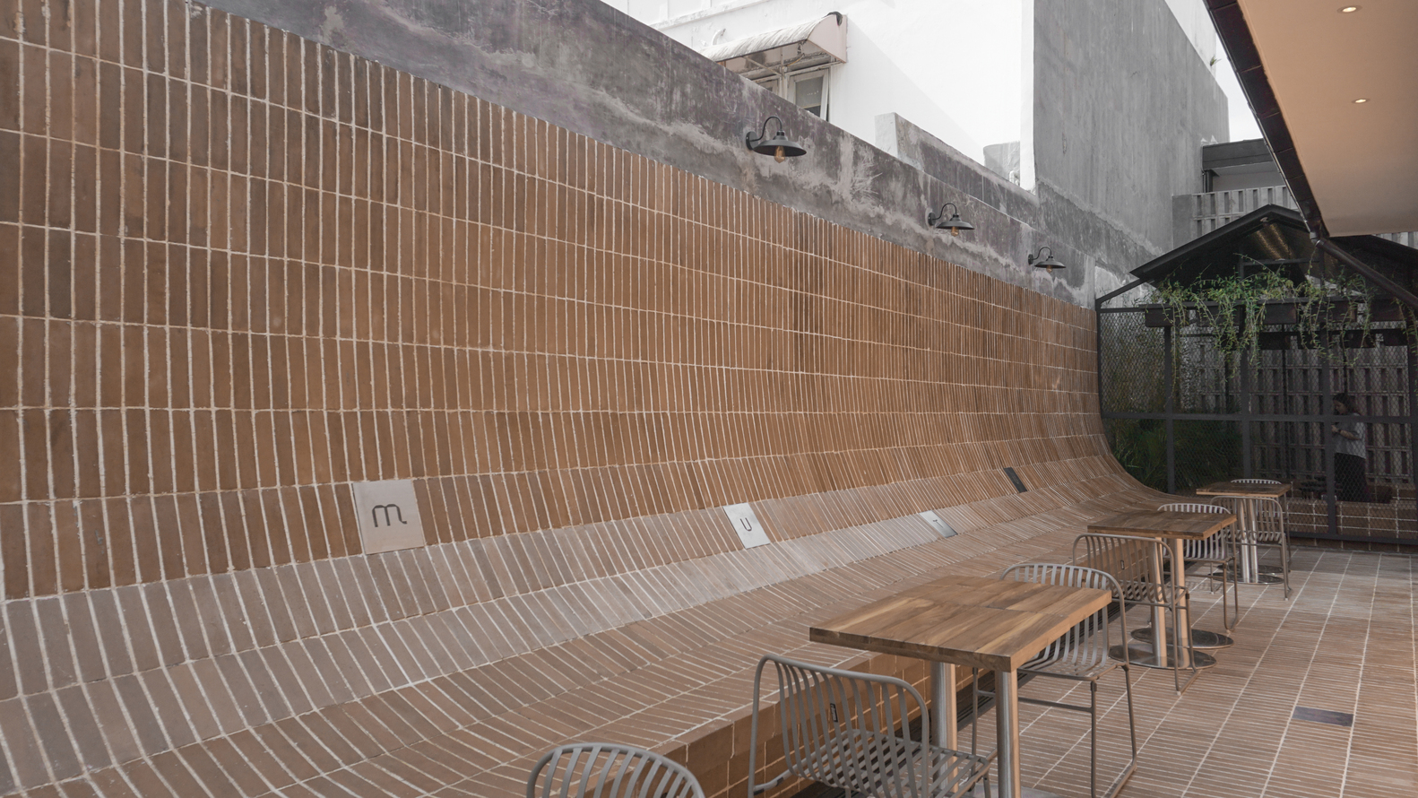 印度尼西亚穆图·洛卡咖啡馆丨阿克森责任建筑-9