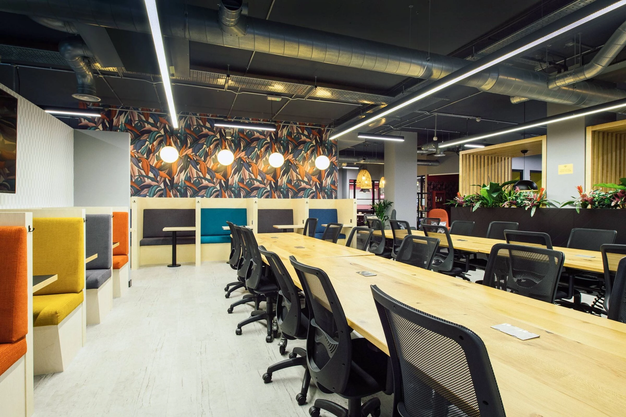 伦敦 Soho 区的活力办公空间-14