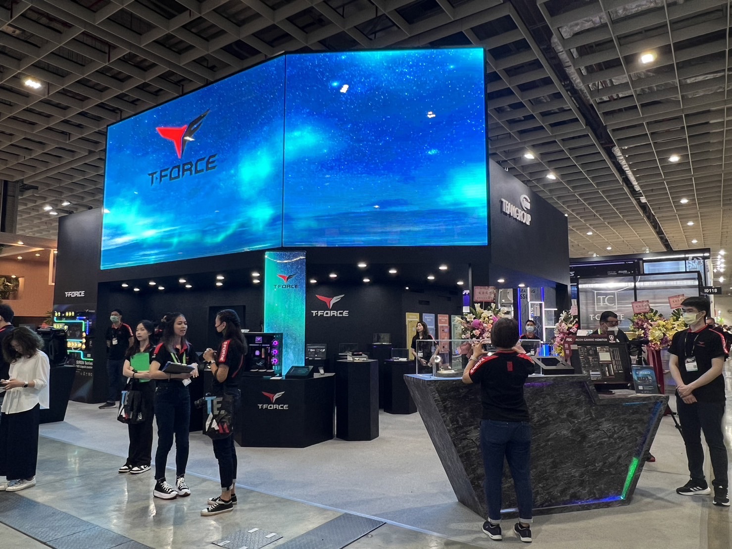 COMPUTEX 2023 Team Group-14