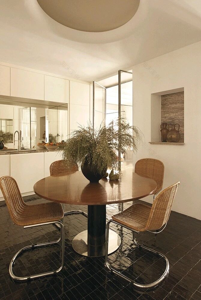 Lope de Vega丨生活的仪式感·设计师私宅丨西班牙马德里丨Sierra de la Higuera(西耶拉·德·拉·伊瓜埃拉)-17