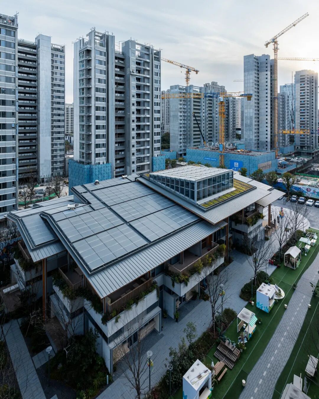 嘉定万科未来城市春熙集和鼓浪馆丨中国上海丨彬蔚致正建筑工作室,上海玖般建筑设计等多家公司-49