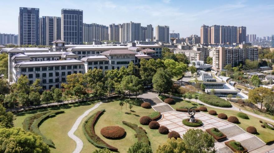 长沙市南雅中学图书馆丨中国长沙丨中机国际工程设计研究院有限责任公司罗劲工作室-6