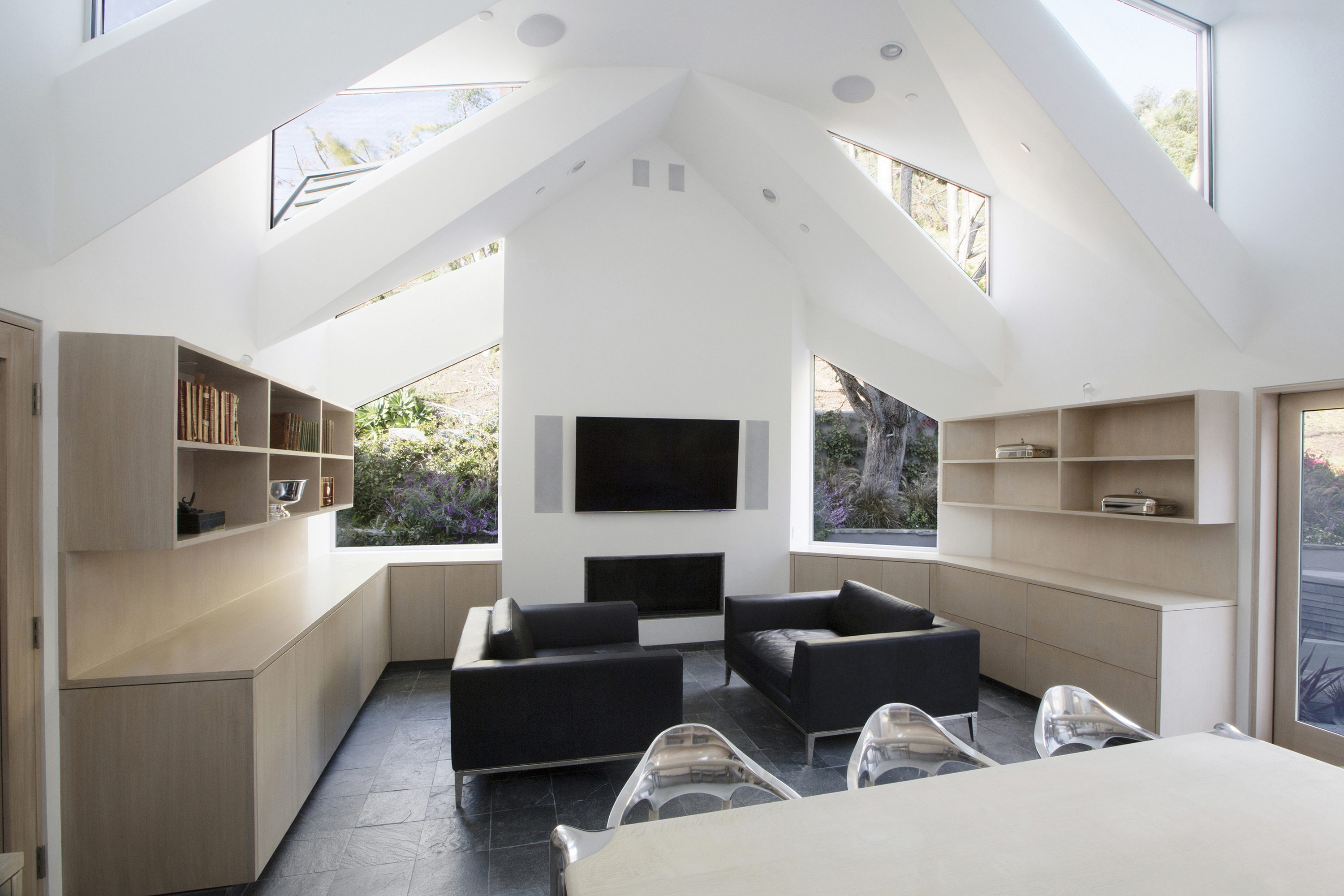 加州 Malibu 卫星办公住宅 | 融入环境的折叠空间-27