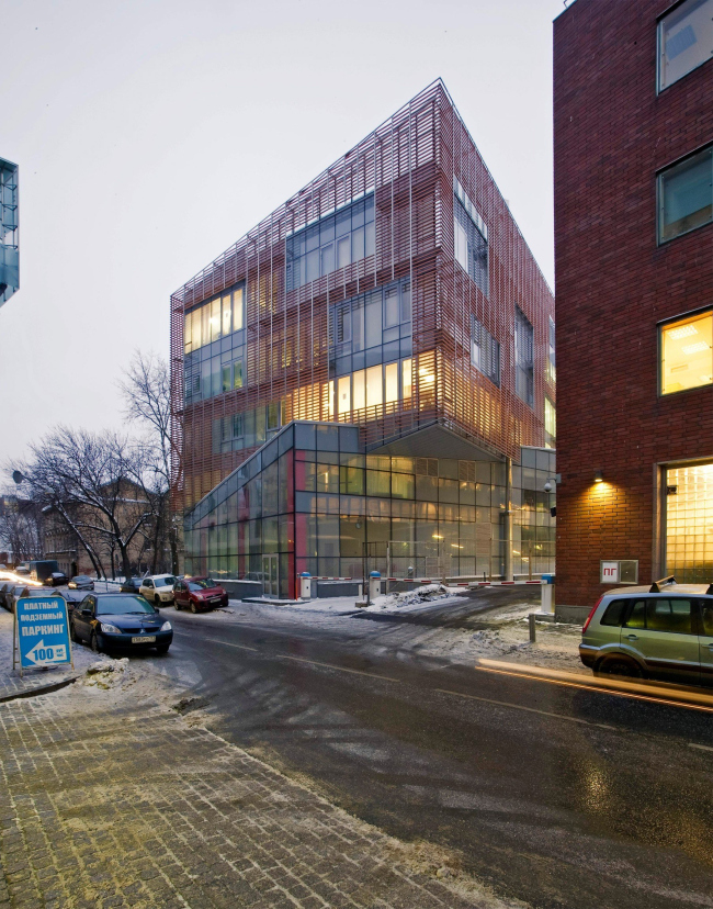 国际莫斯科银行（现名:尤尼信贷银行）大楼-44