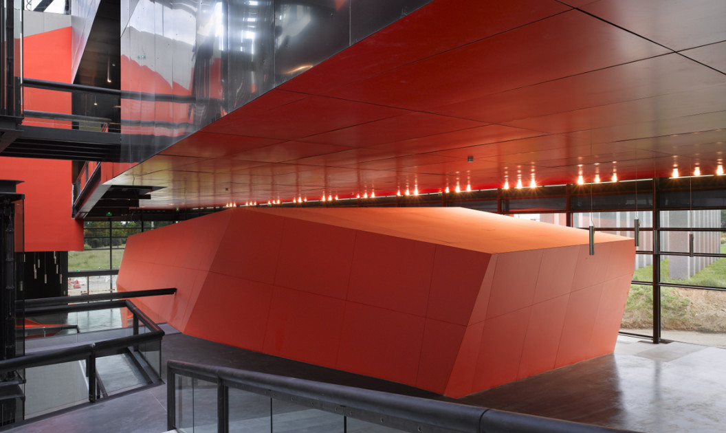 世界上最“红”的女建筑师，她的设计都很红！-87