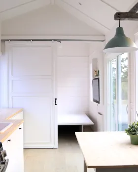 马里布·匠心之作机芯（注：Movement在钟表领域常指机芯，若不是钟表相关语境，Movement可根据实际情况译为装置活动等，但仅从这简短短语推测钟表语境更合理，若有其他背景信息可进一步调整）