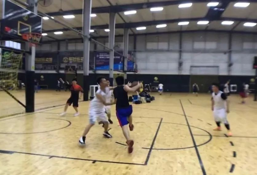 九度设计“甩膘大作战”篮球活动-30