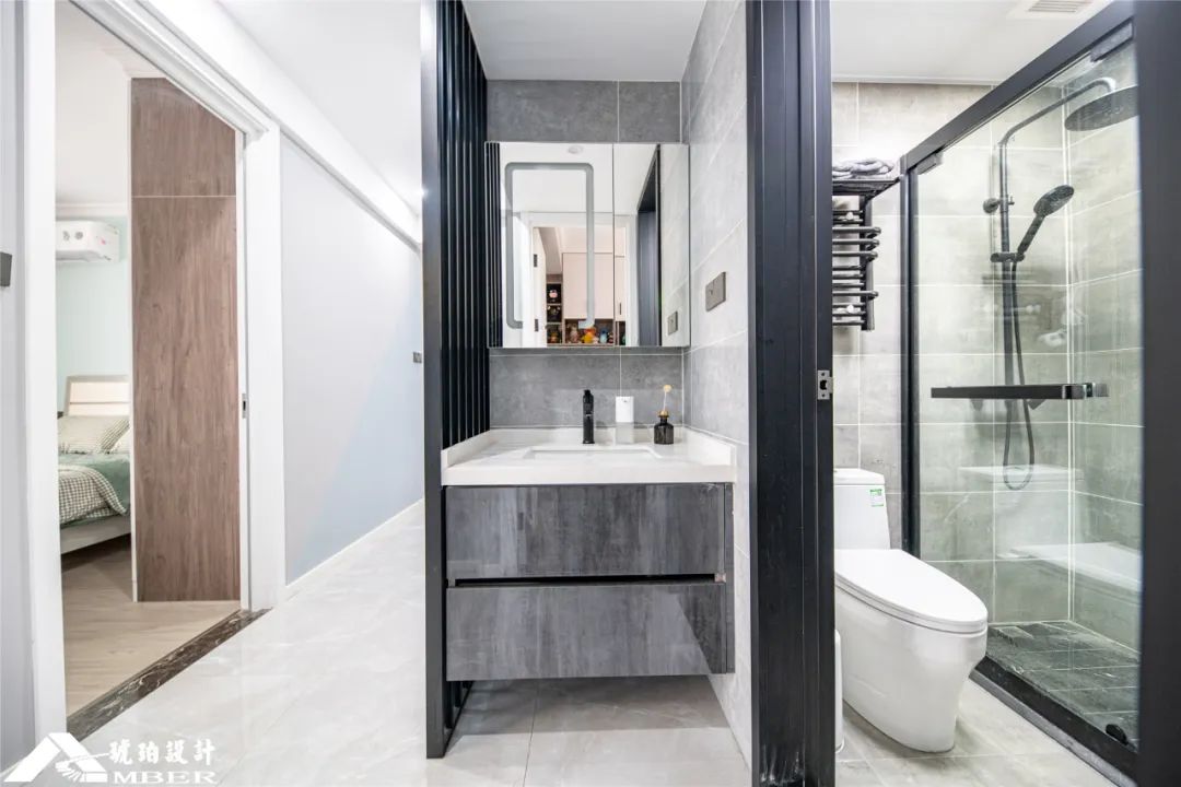 中海凤凰熙岸，现代简约婚房设计，独立衣帽间巧规划-79