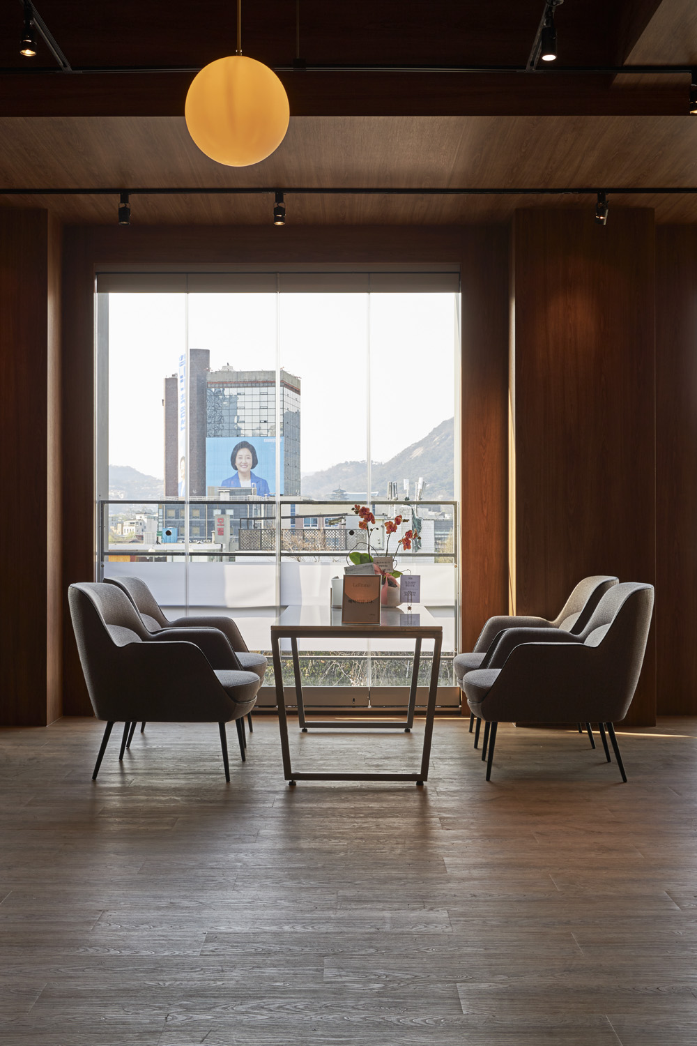 现代高级风 240 平咖啡厅设计-25