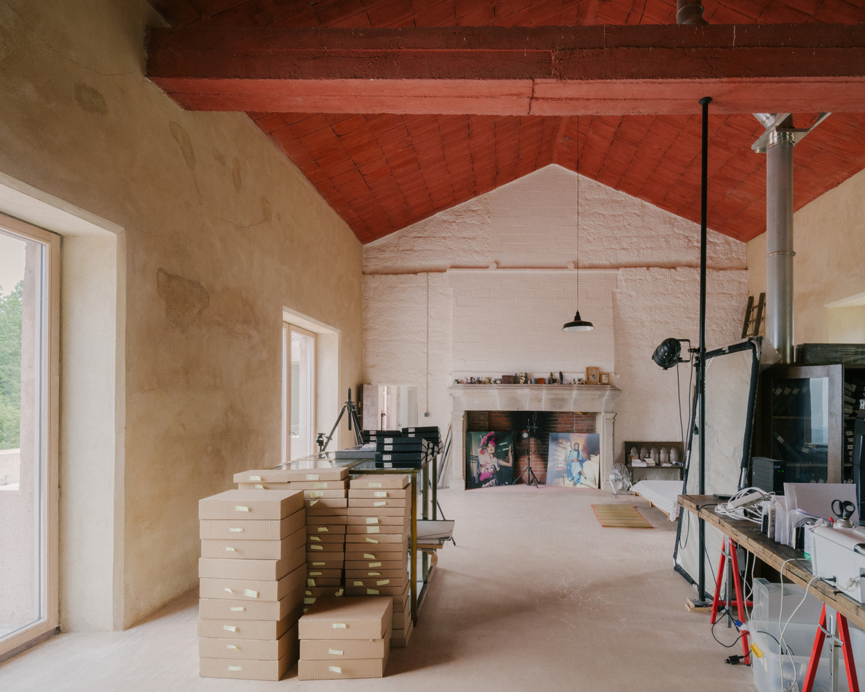 森林中的 16 世纪老屋重生-23