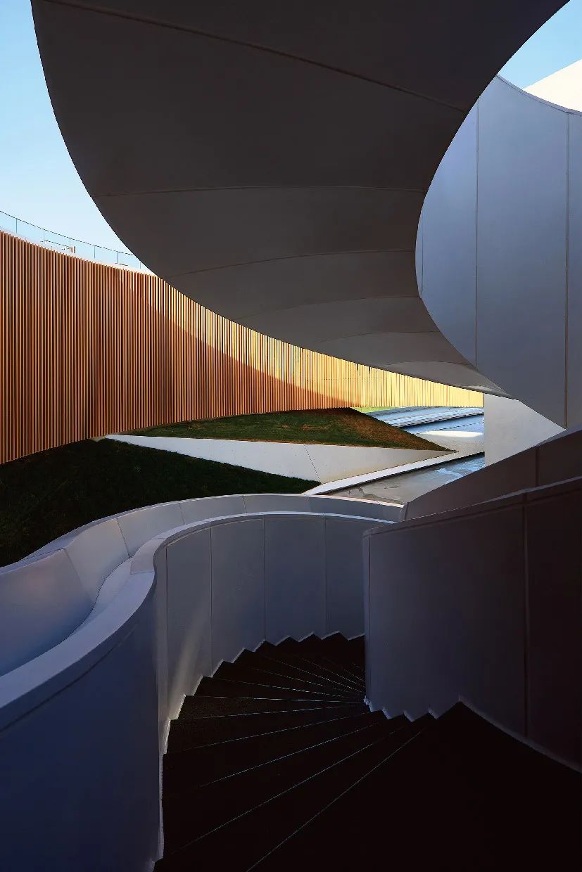 龙湖公共艺术中心丨中国郑州丨STUDIO A+-47