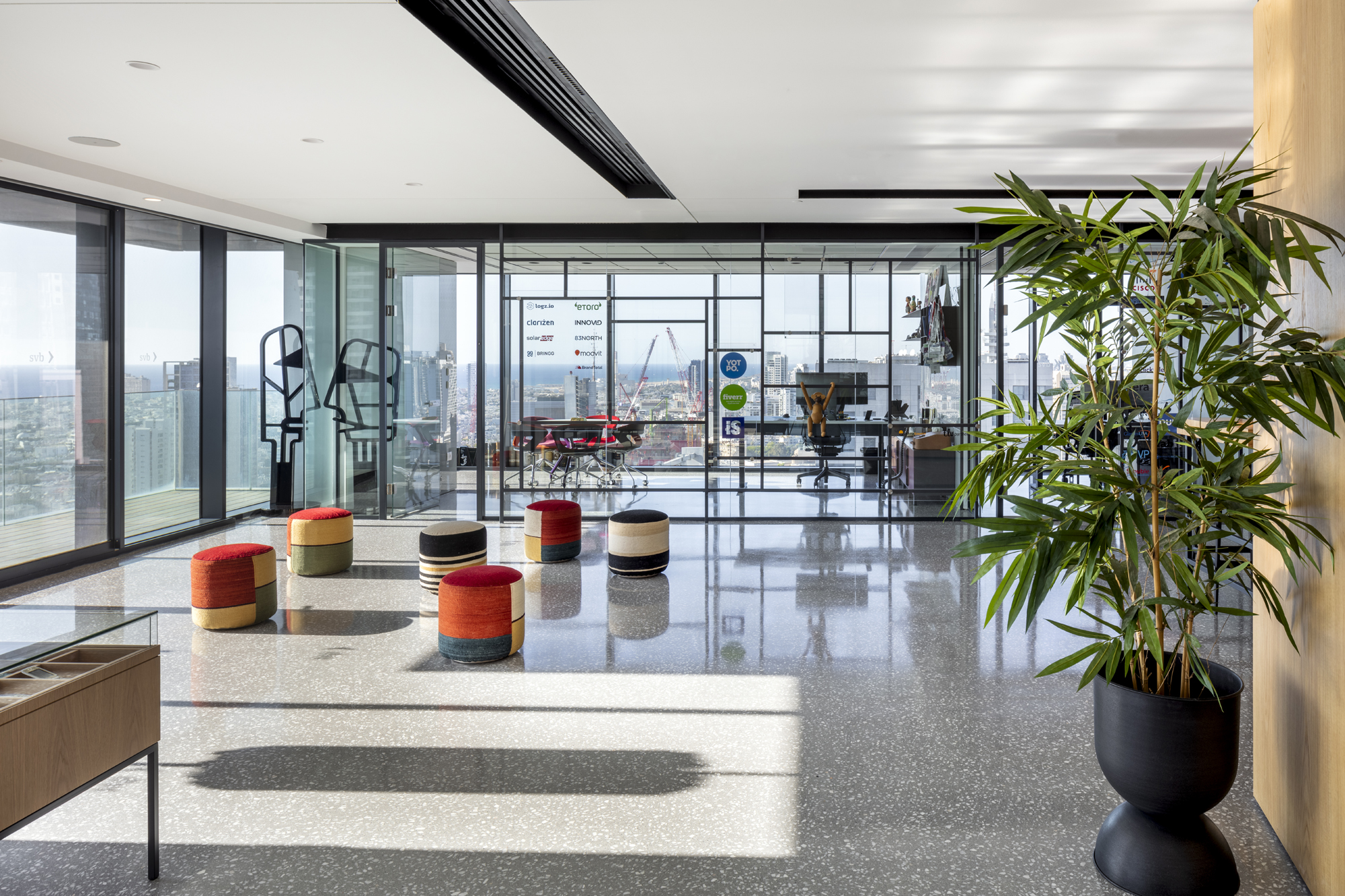 永恒之境 · 以色列 SVB 银行办公室设计-21