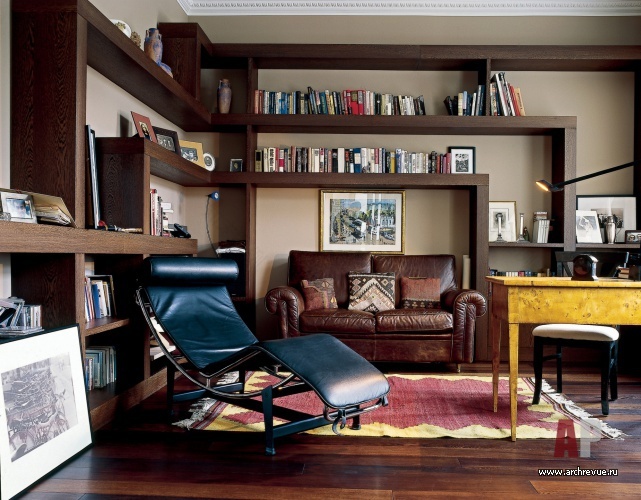 现代白色调带折衷元素的男士公寓室内设计丨安娜·帕夫洛娃-17