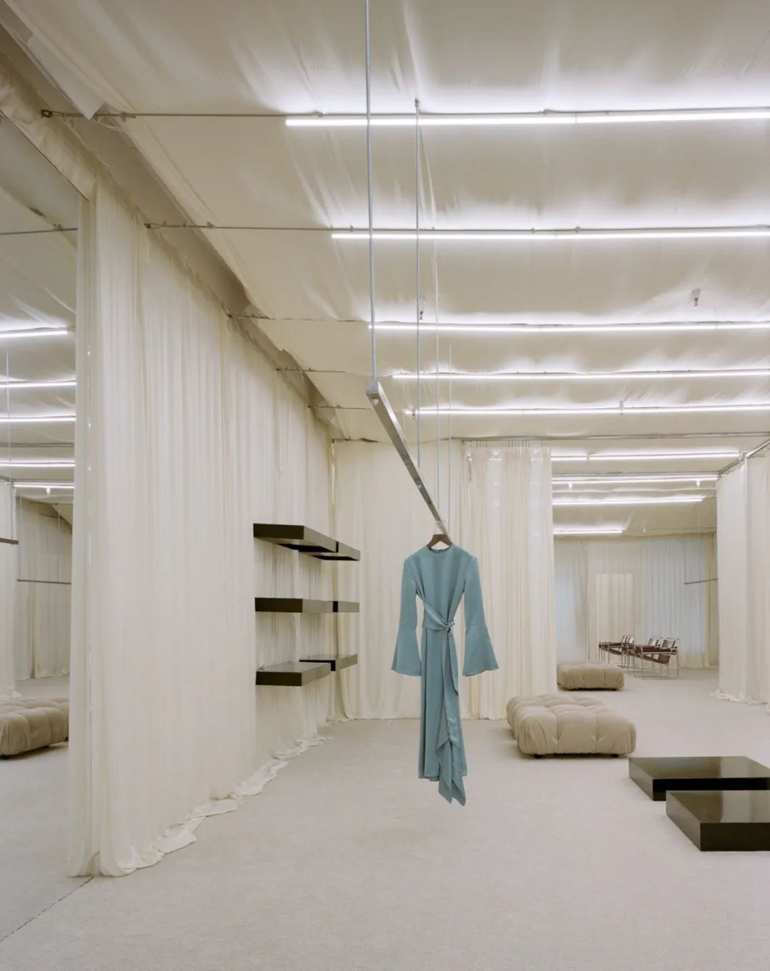 Nanushka纽约旗舰店丨美国纽约丨Matteo Corbellini,设计师Allina-13