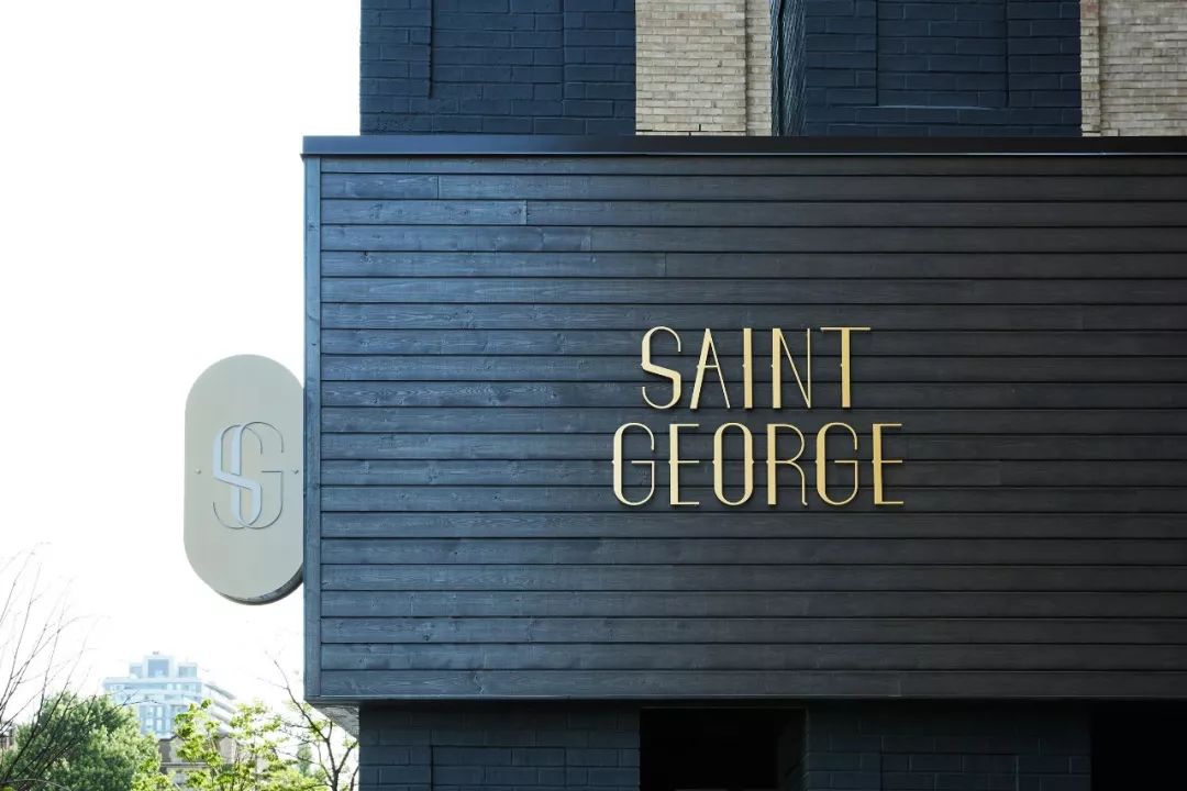 多伦多 Kimpton Saint George 酒店，精致木艺与街头艺术共融-12