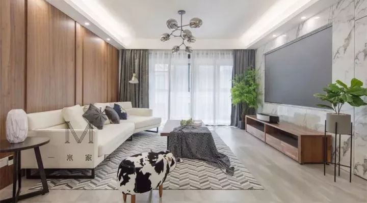 现代轻奢复式住宅丨许杨泉,金玲-45