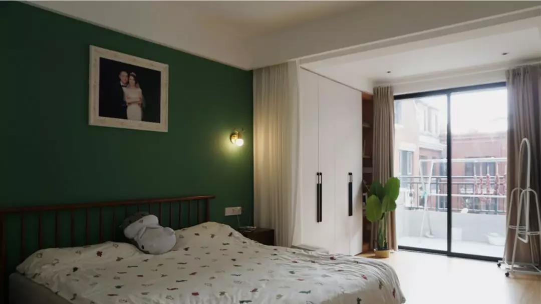 简约木质感,家的温馨港湾——现代简约家居设计案例-18