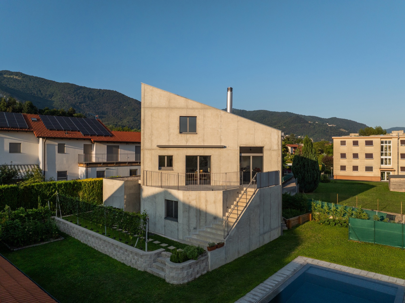 瑞士屋XL丨Davide Macullo Architects-3