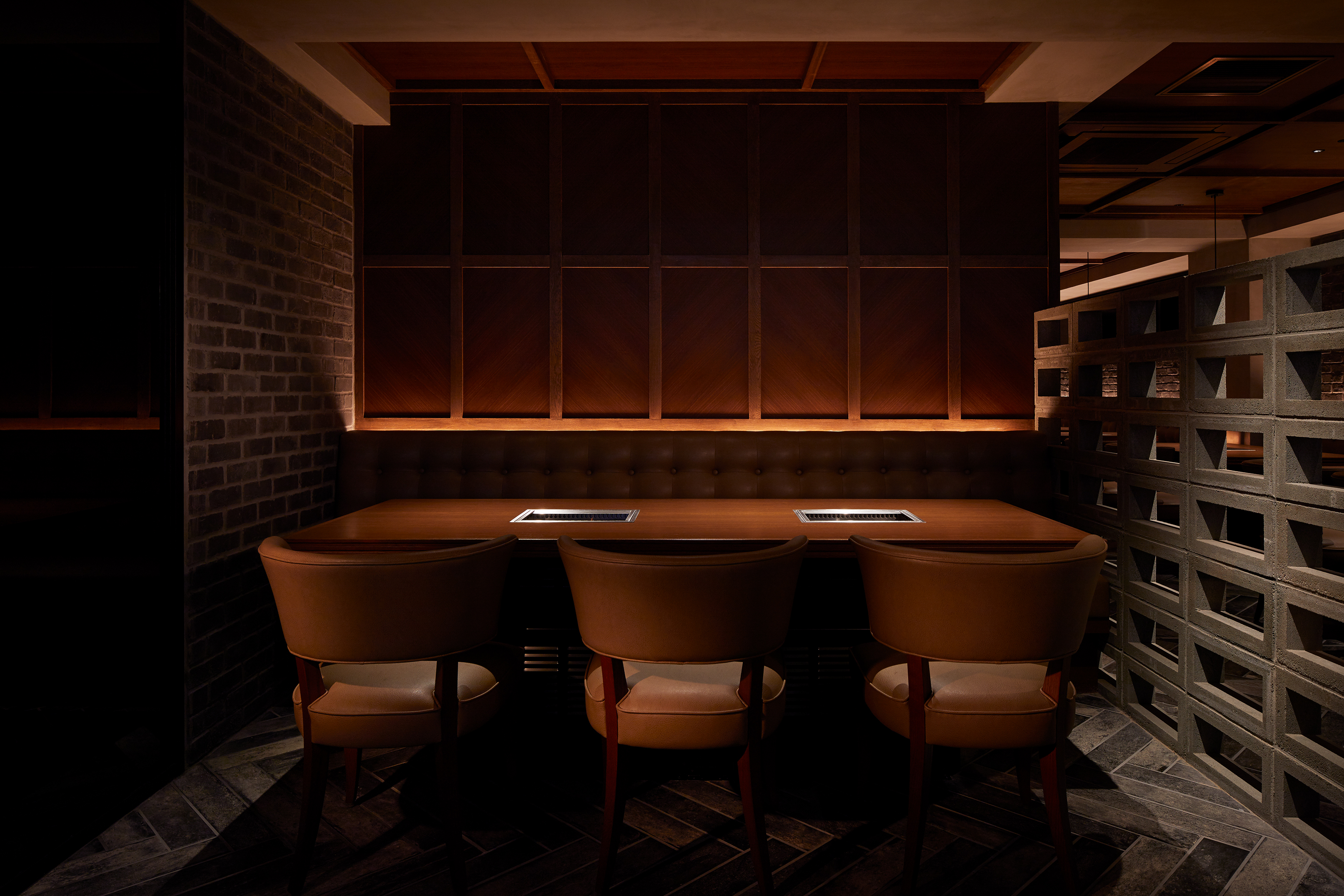 东京屋顶烧烤酒吧·舒适用餐空间-12