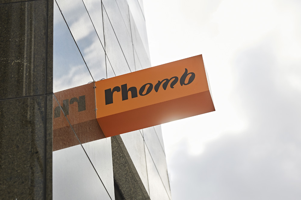 亮黄色糖果屋 | 28 平米小空间的无限可能-15