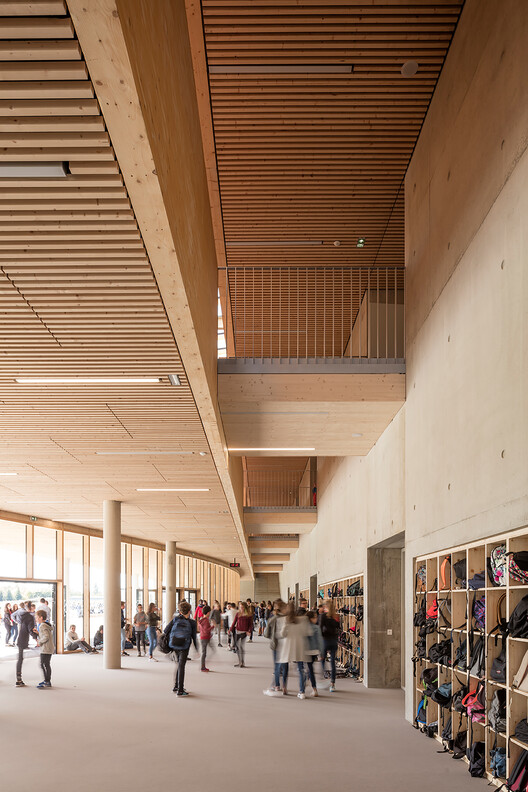 法国兰巴勒学院-23