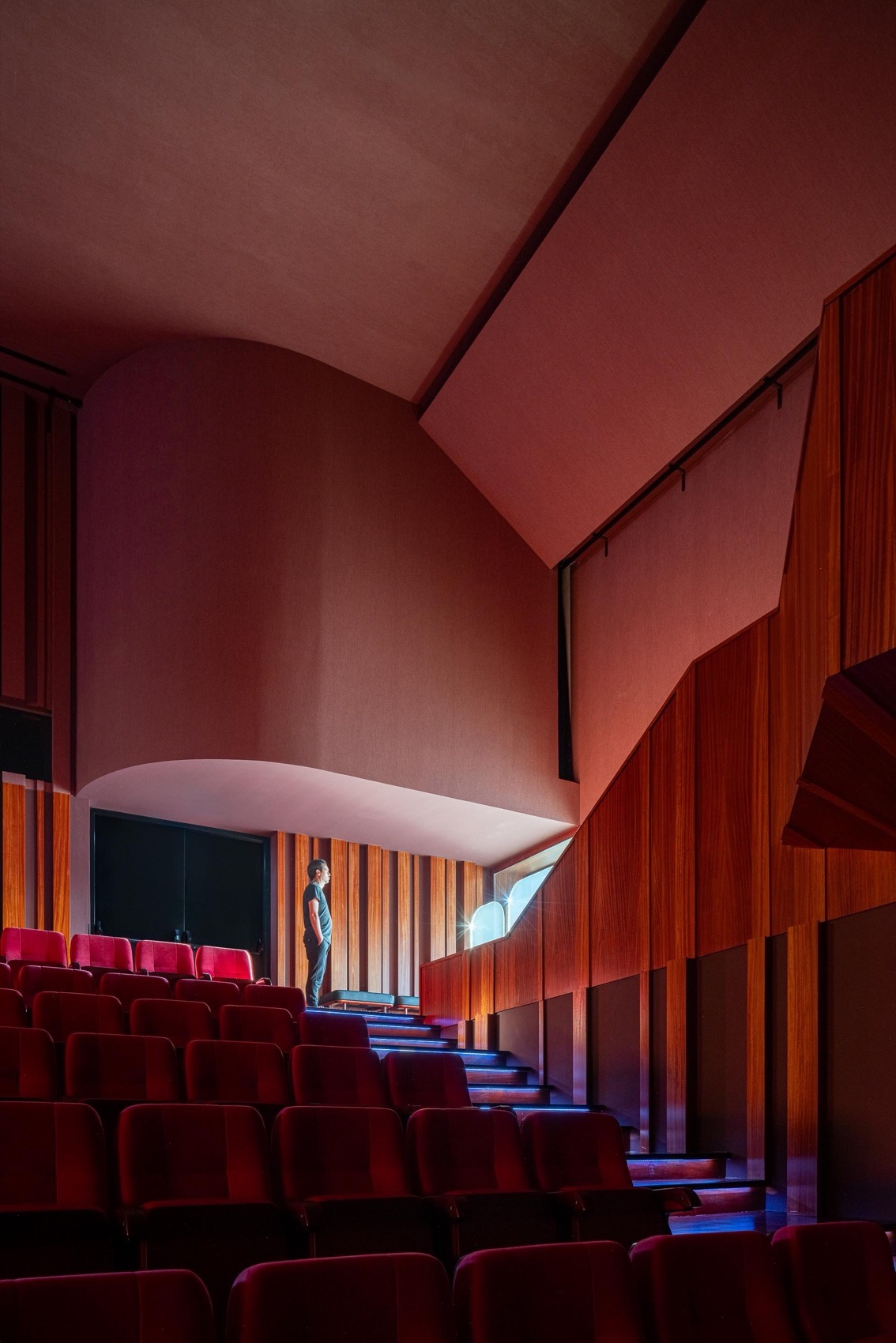 文化中心丨葡萄牙丨Galeria Gabinete-50