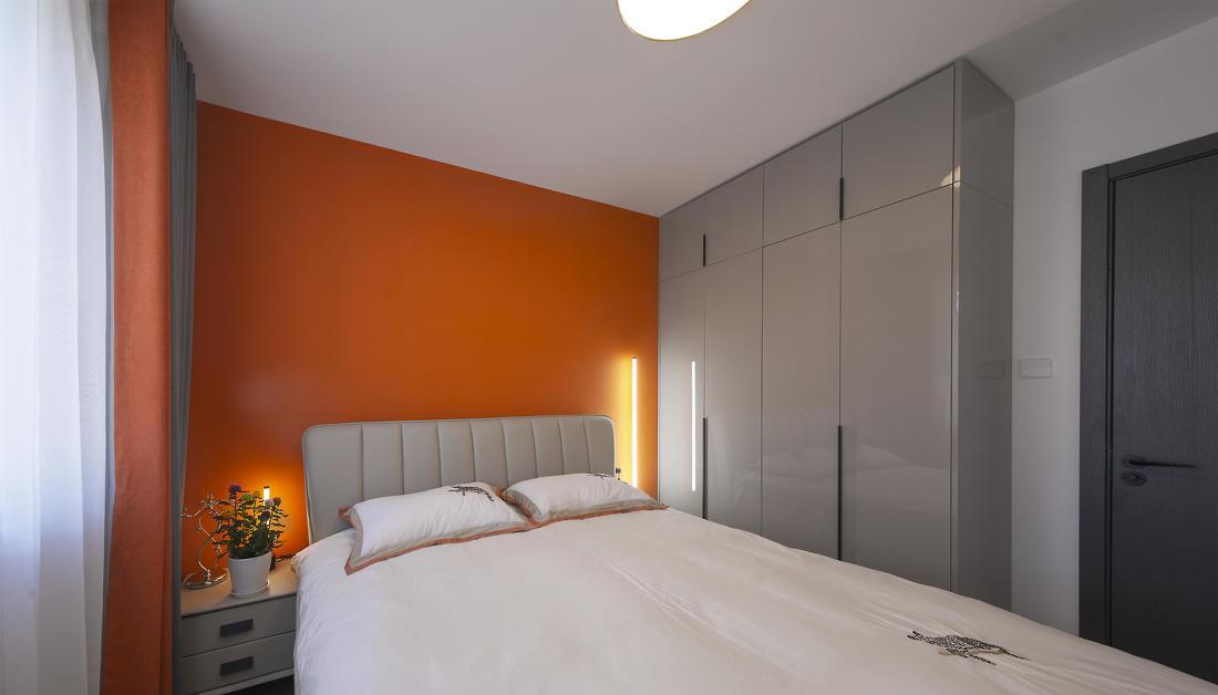 爱马仕橙碰撞 IT 精英,现代简约风平层设计-40