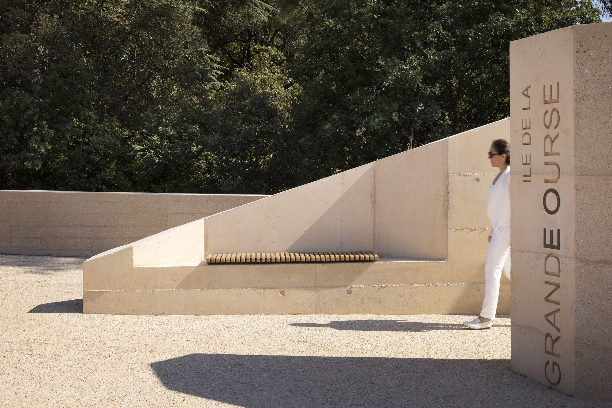 蒙比利埃大都市公墓丨法国蒙彼利埃-33