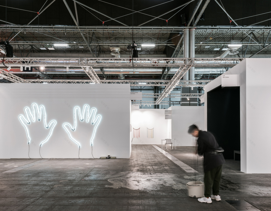 It's Just a Matter of Time Installation/ Angela Juarranz-14