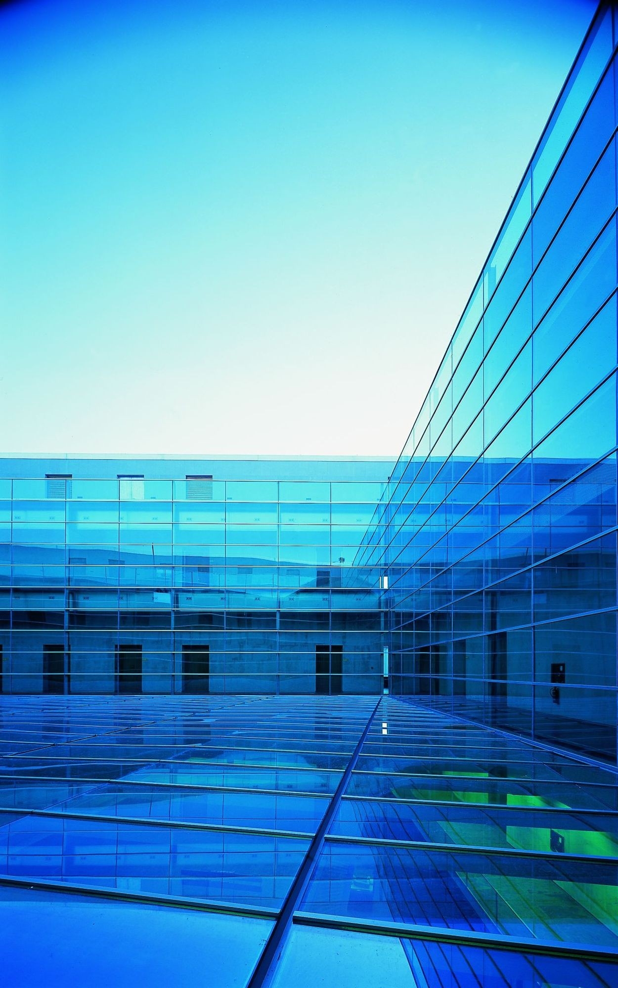 西班牙纳瓦拉地区农村住宅改造设计-1