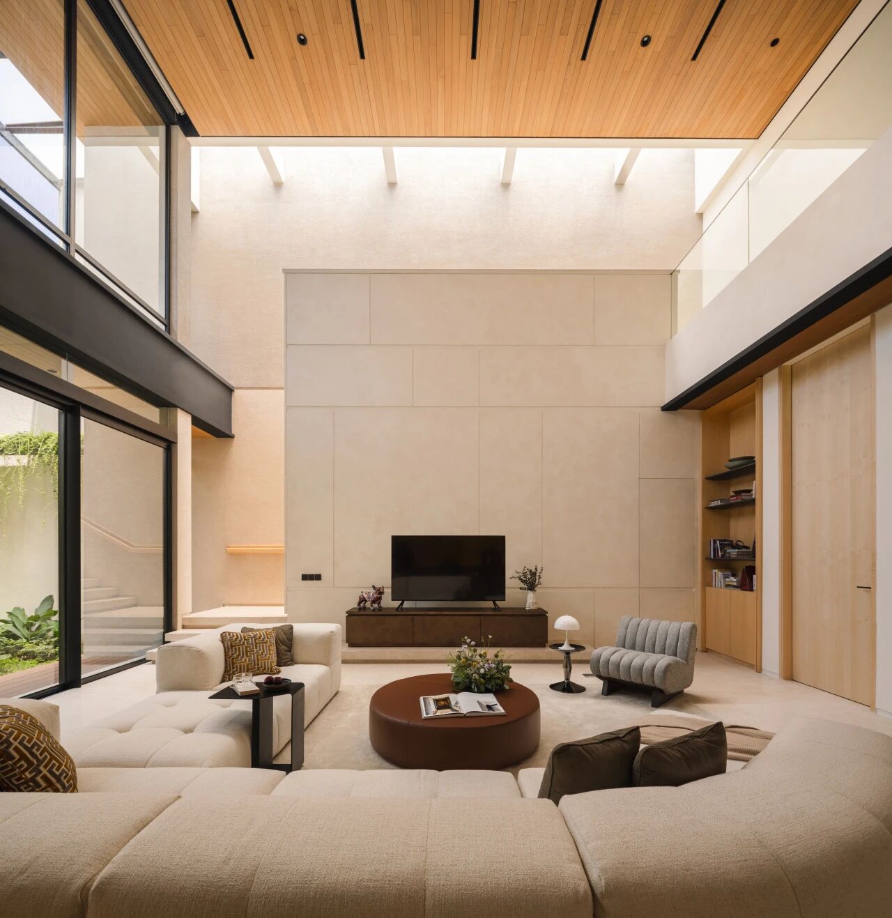 PB 屋（由于PB指代不明确，若无更多背景信息很难精准翻译，这里暂且保留PB，按照格式直接译出短语） 丨KantorGG-17